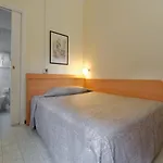 מלון Hotel Ravenna 3*