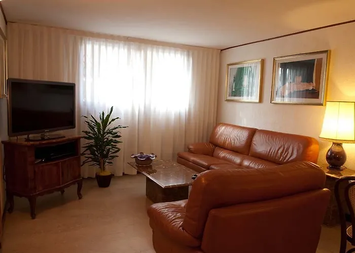 Hotel Ravenna 3* ראבנה