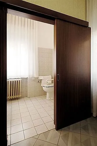 Hotel Ravenna 3* رافيننا