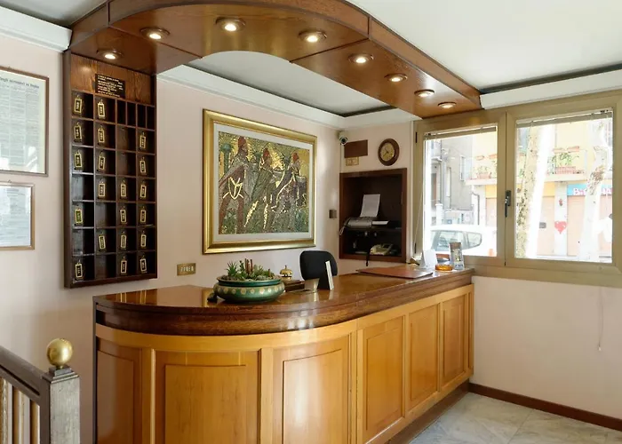 فندق Hotel Ravenna رافيننا