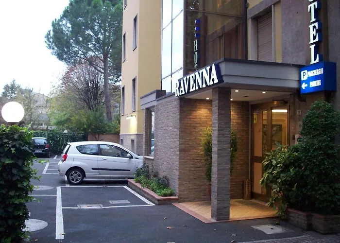 Hotel Ravenna 3* ראבנה